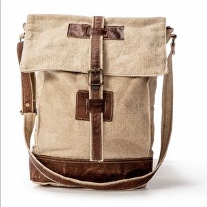 The Barrel Shack “Pat” messenger bag. New.